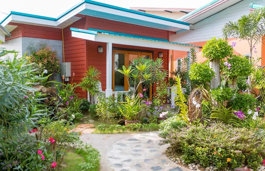 Thai Smile Bungalows-1