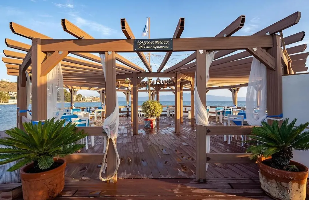 Golden Beach Resort & Spa-1