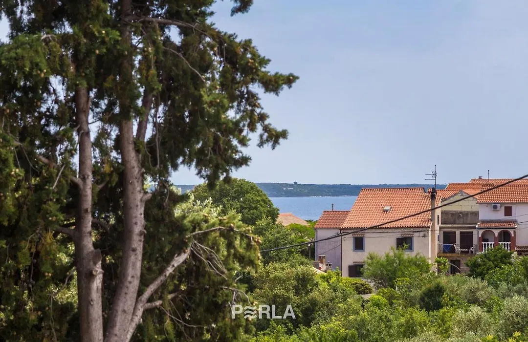 House Mirabelle With Heated Pool In Nerezine On Losinj Island-1