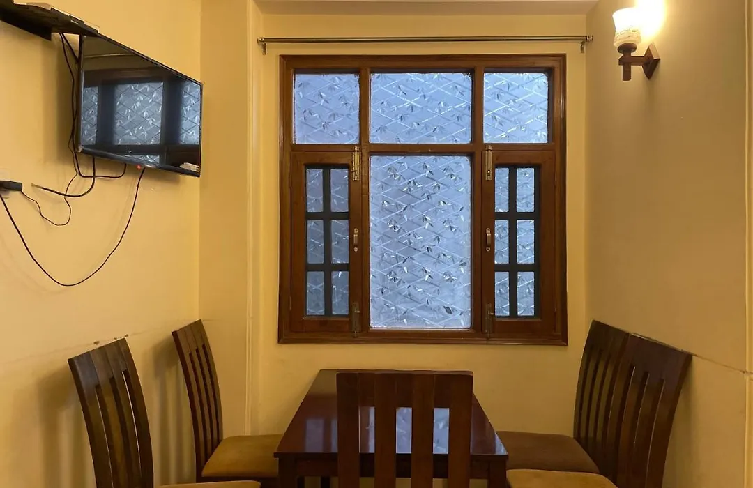 Aarika B&B Near Mall Road-1