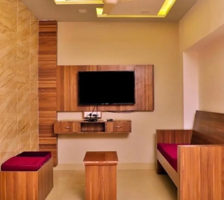 Tak International Hotel-1