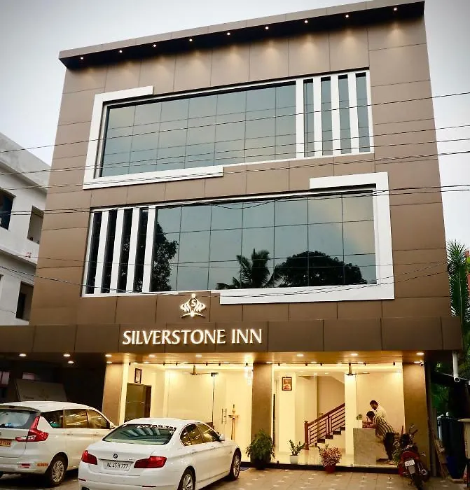 Silverstone Inn-1