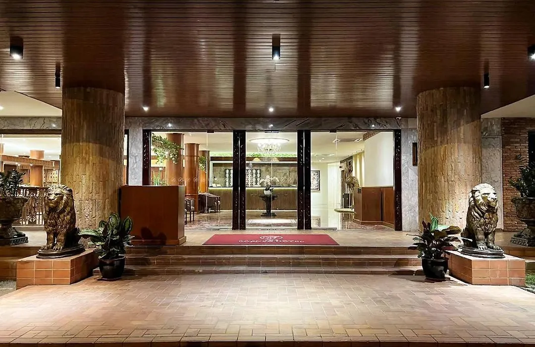 The Borneo Hotel-1