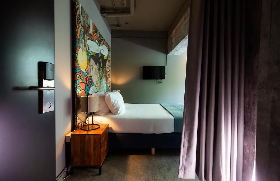 Rooms25-1