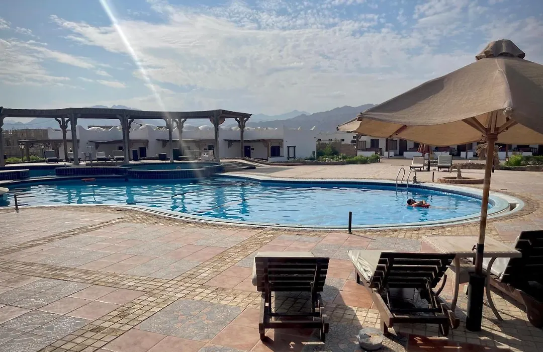 Black Prince Hotel-1