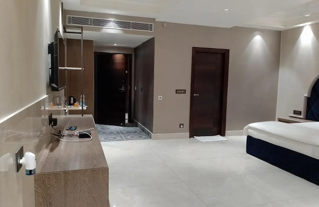 Swarn Inn And Suites-1