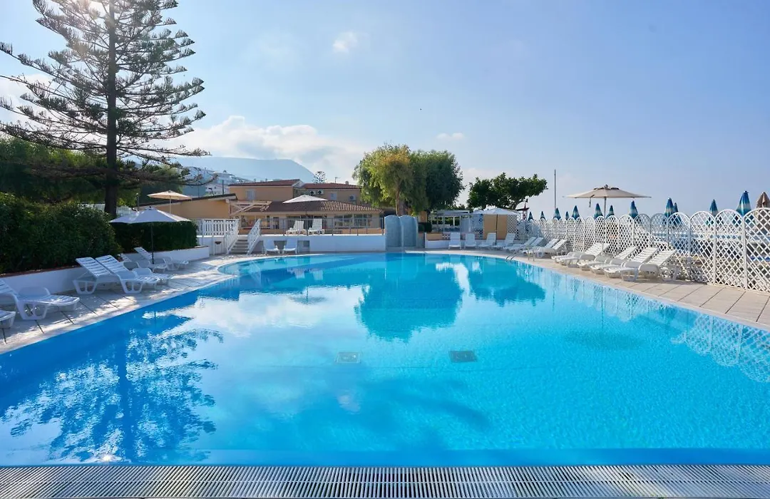 Villaggio Santa Maria-1