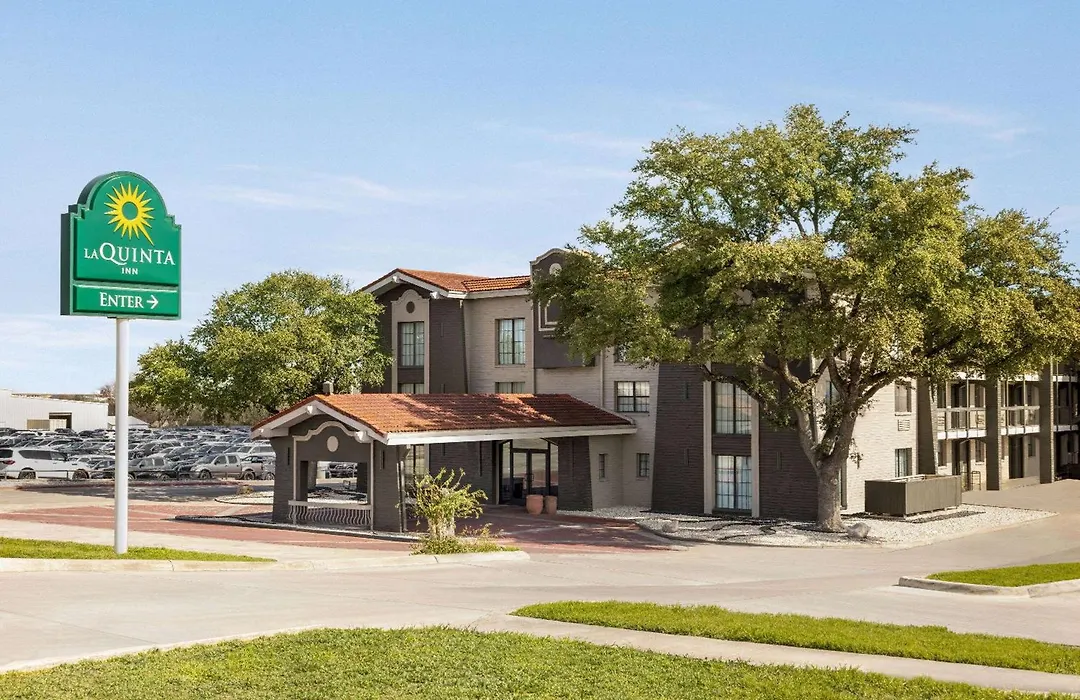 La Quinta Inn By Wyndham San Antonio I-35 N At Toepperwein-1