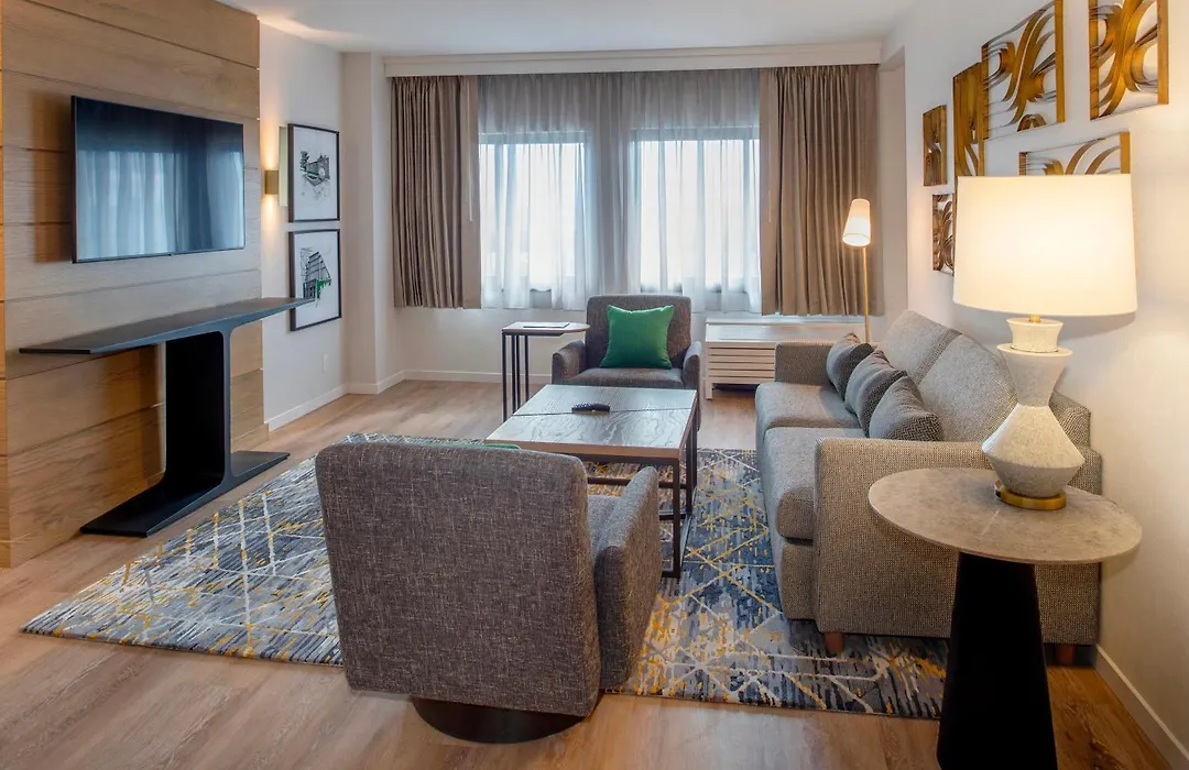 Sheraton Westport Plaza-1