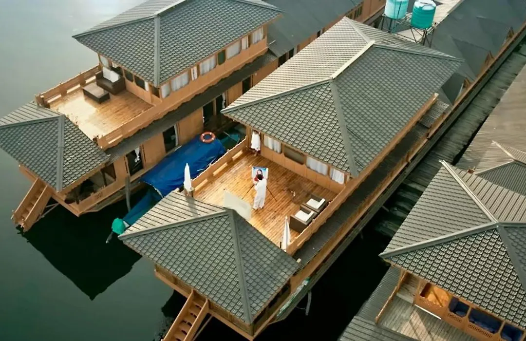 New Jacquline Heritage Houseboats-1