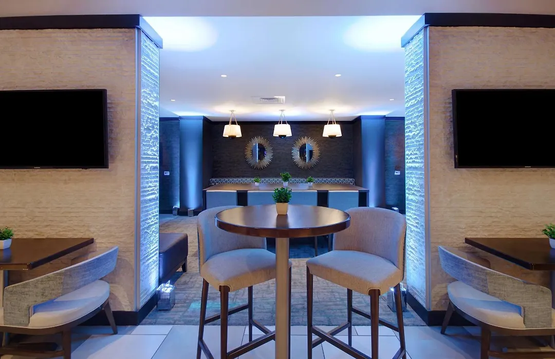 Embassy Suites By Hilton Jacksonville Baymeadows-1