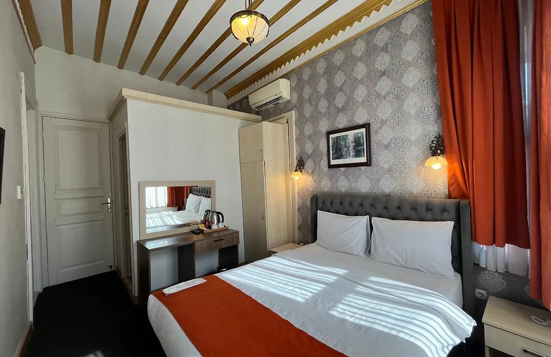 Le Safran Suite Hotel-1