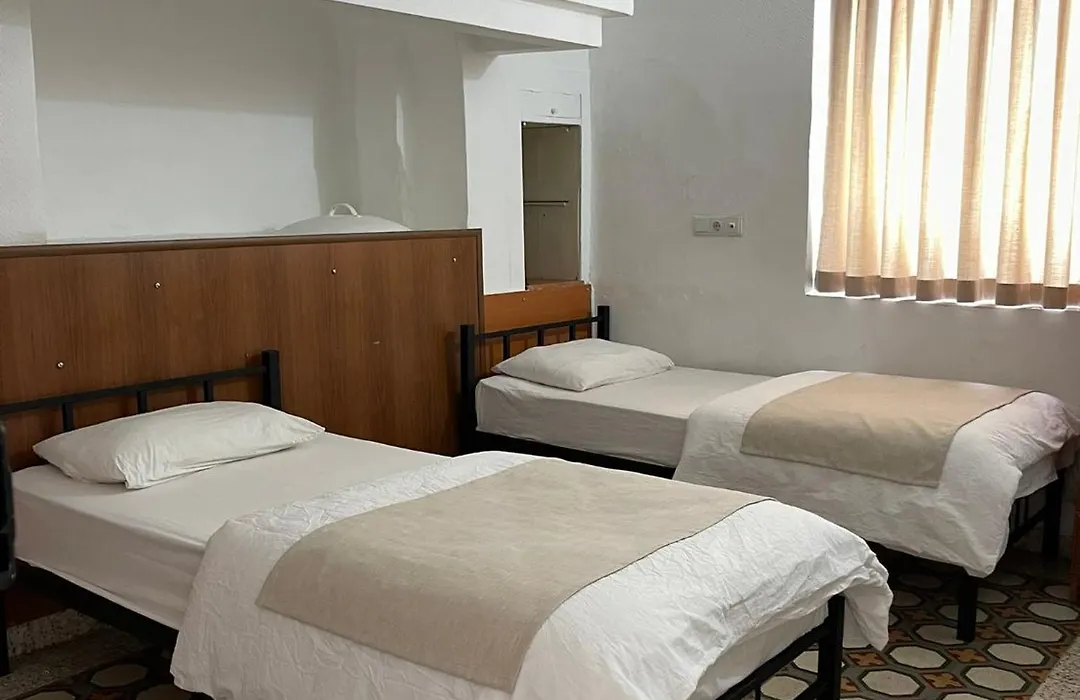 Held Hotel-1