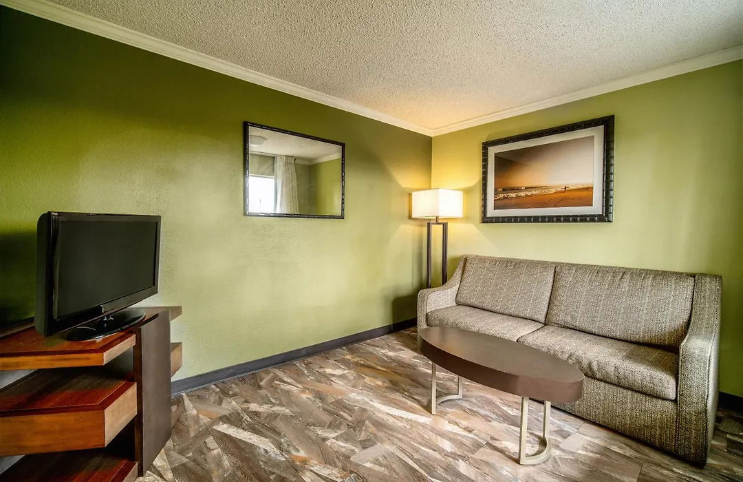 The Buena Park Hotel & Suites-1