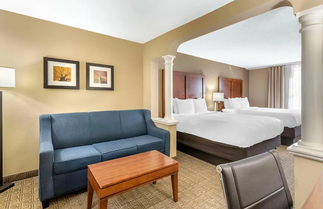 Comfort Inn & Suites Dover-Portsmouth-1