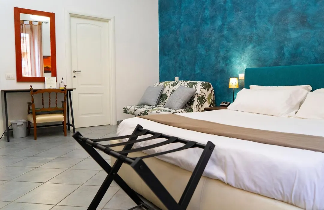 Salotto Piramide-1