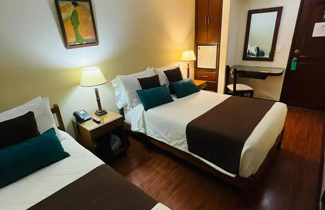 Hotel La Sabana-1