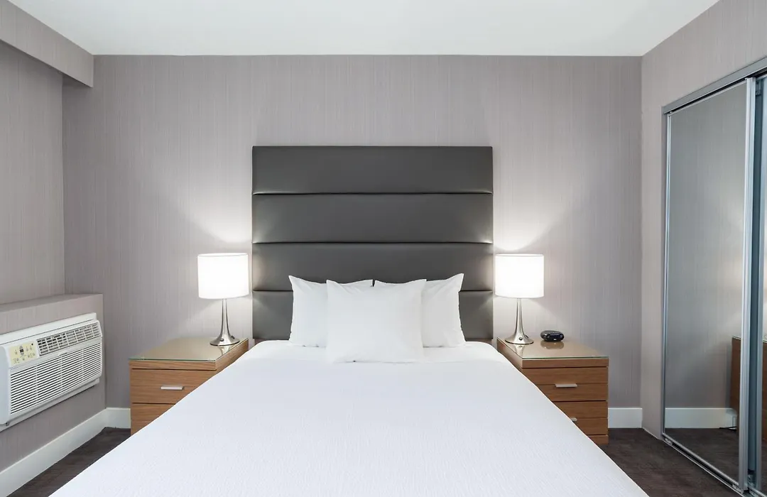 Sandman Hotel Grande Prairie-1