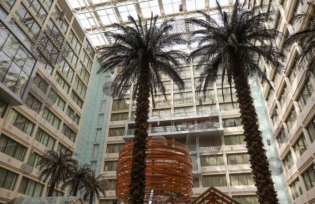 Crowne Plaza Kuwait Al Thuraya City By Ihg-1