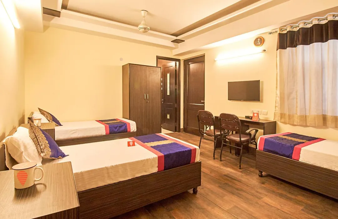 Oyo 3594 Kamla Nagar-1