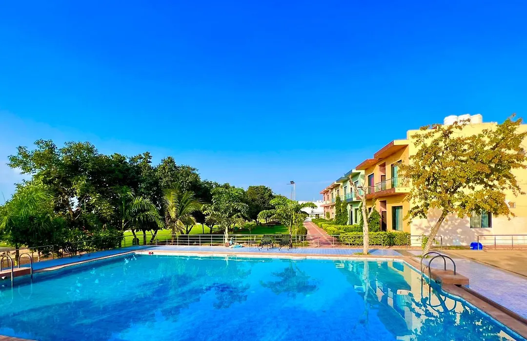 Chitrakoot Garden And Resorts-1