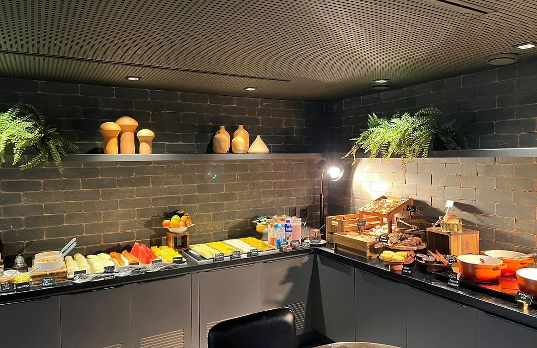 Fity Hotel-1
