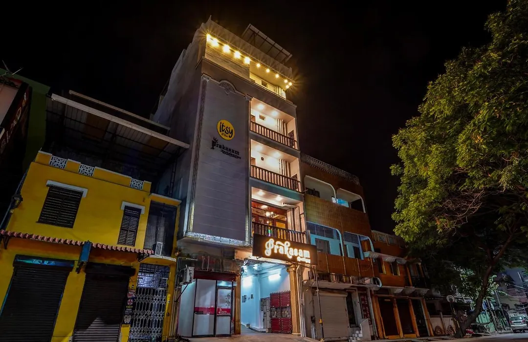 Itsy Hotels Prakasam Residency-1