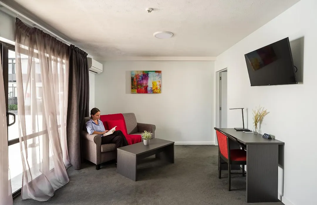 Carnmore Hagley Park-1