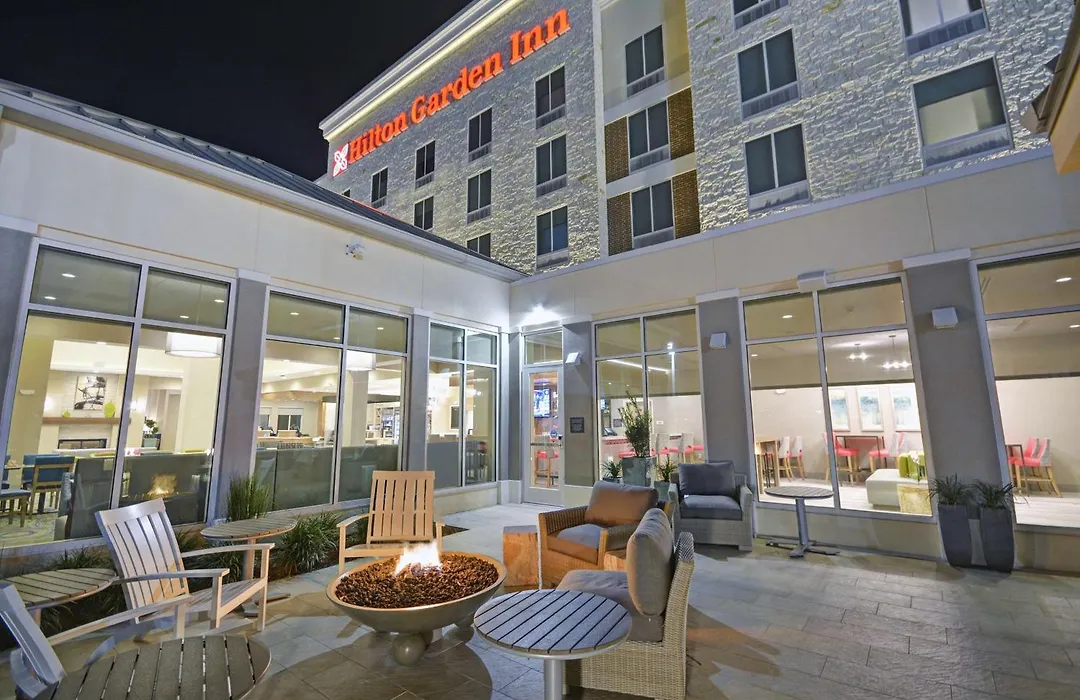 Hilton Garden Inn Houston Hobby Airport-1