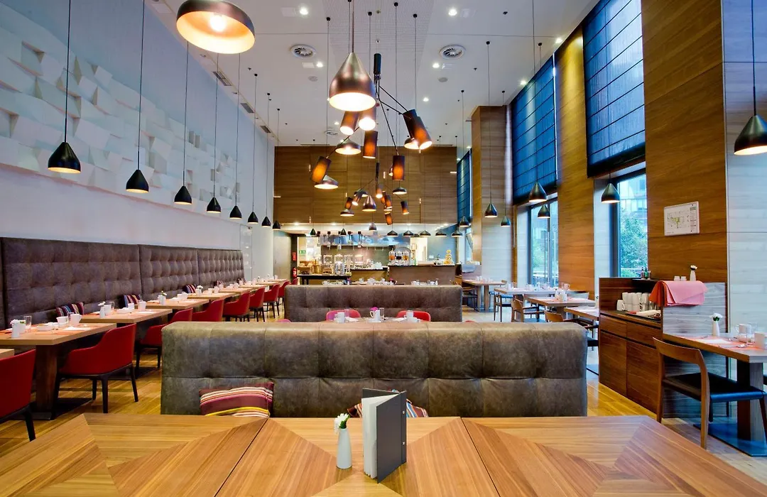 Doubletree By Hilton Zagreb-1