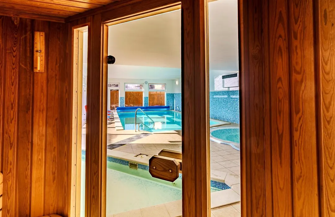 Balaton Colors Beach Hotel-1