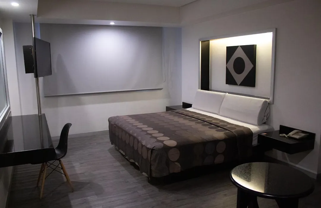 Hotel Harare-1