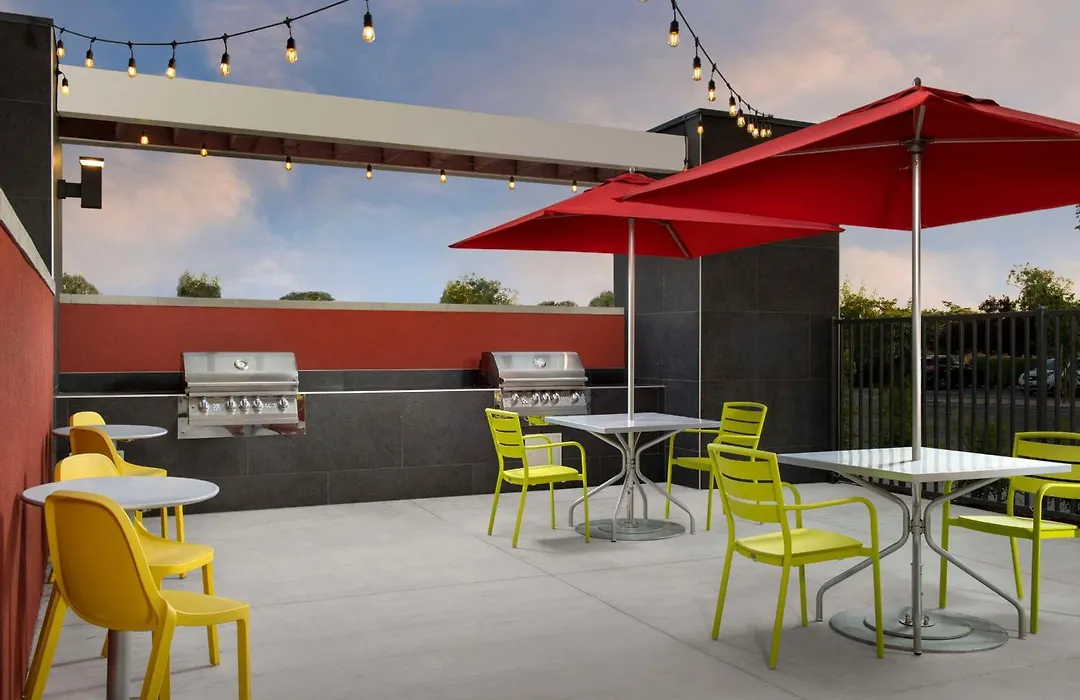 Home2 Suites By Hilton Clovis Fresno Airport-1