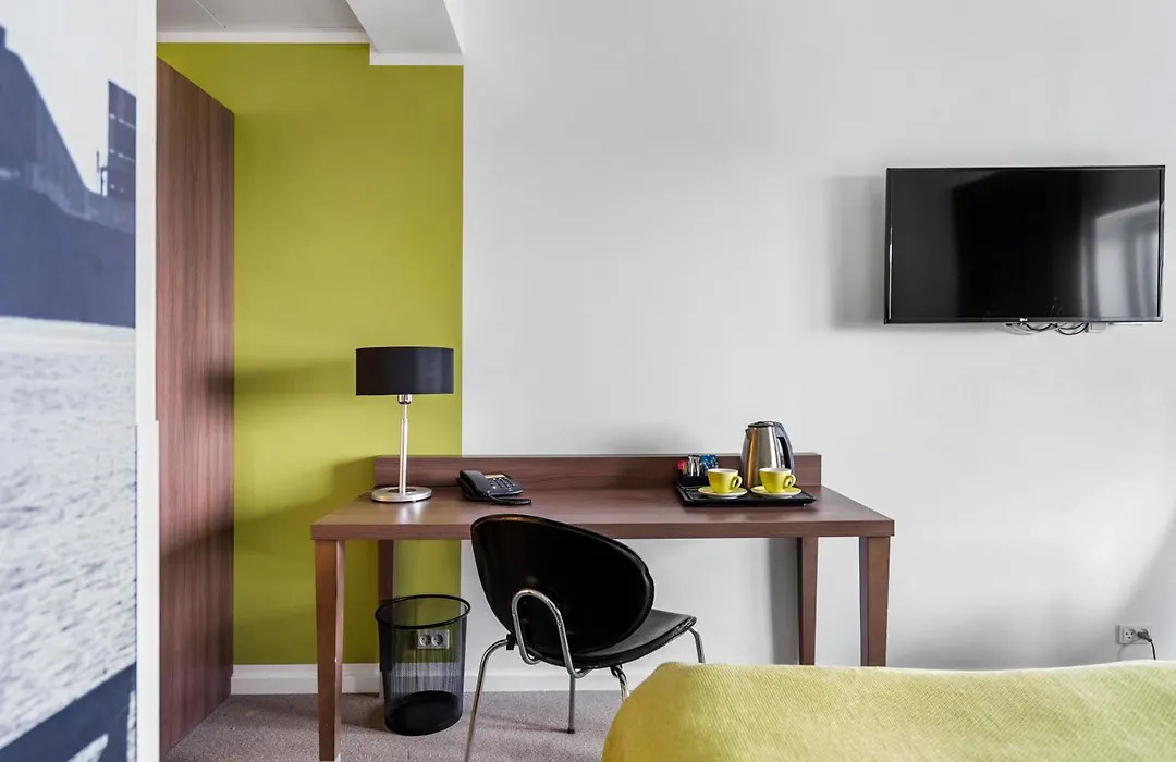 Park Inn by Radisson Copenhagen Airport-1