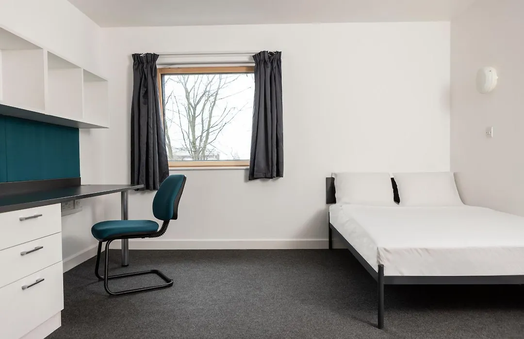 Wenlock Court-1