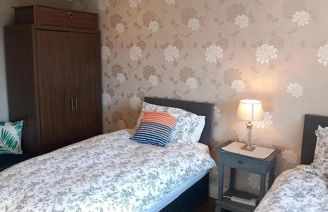 Safe Haven - Luxury Family Accommodation-1