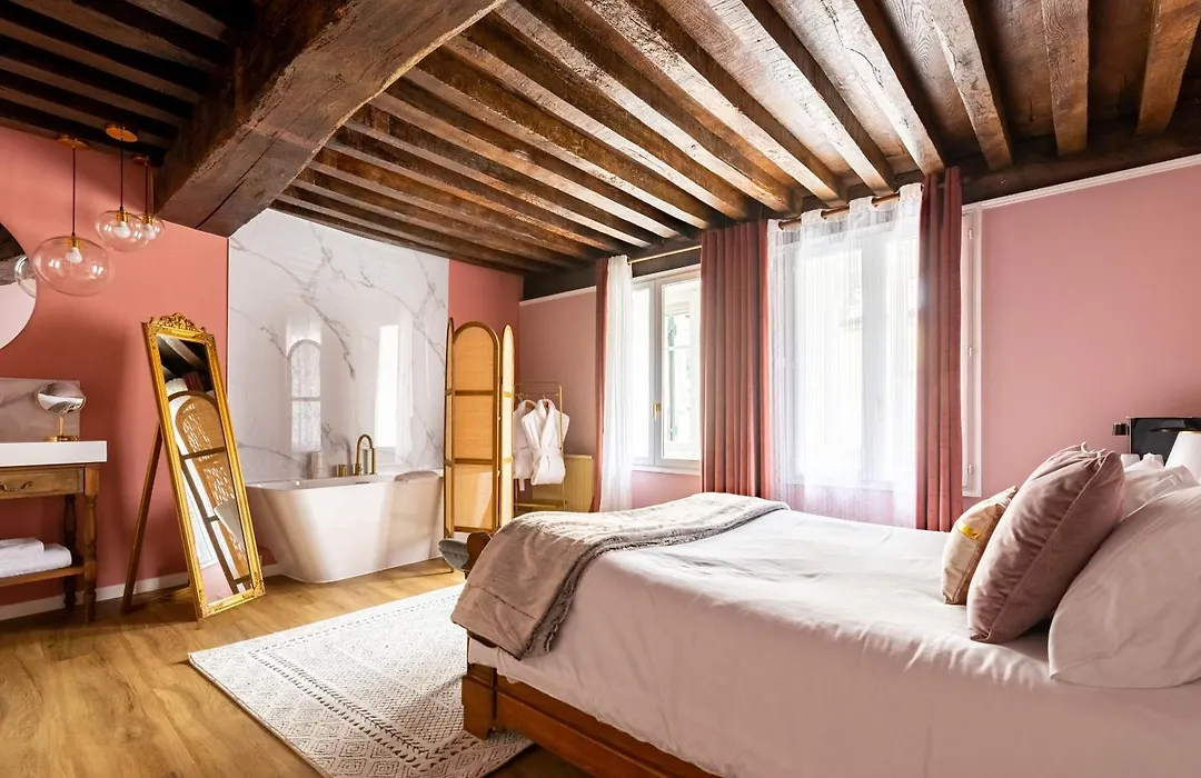 Chez Camille-1