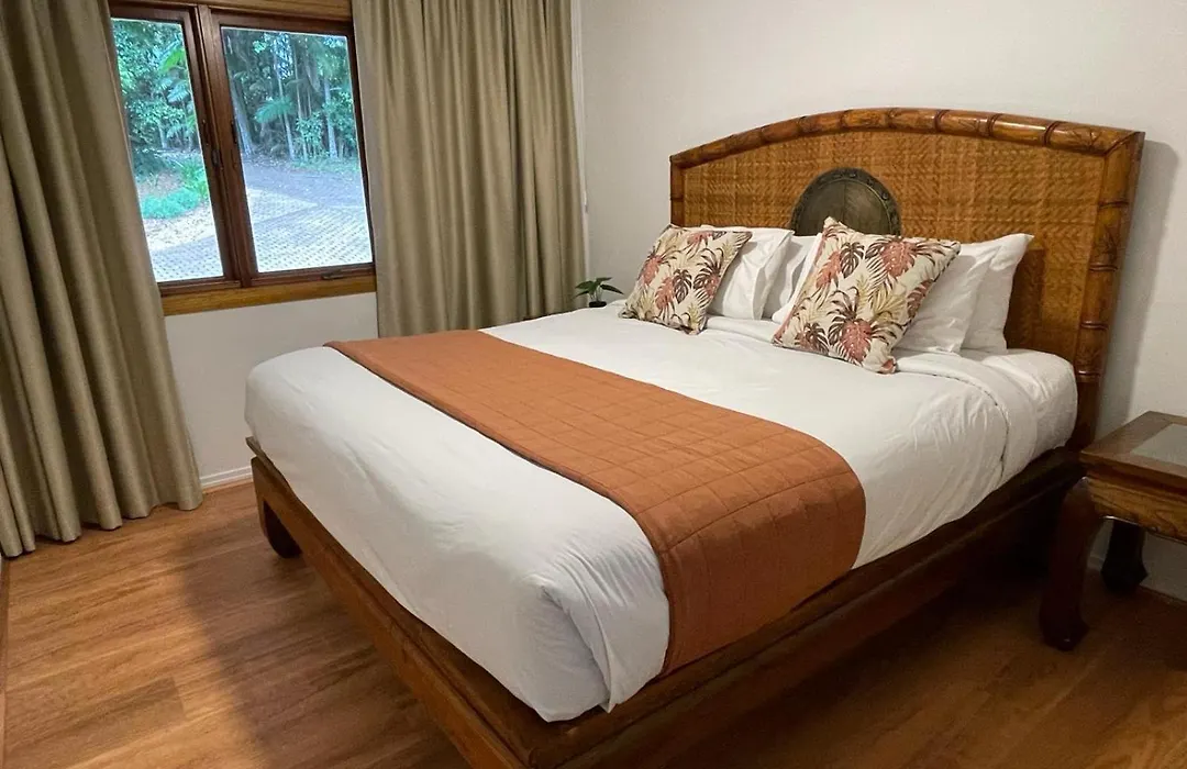 Pethers Rainforest Retreat-1