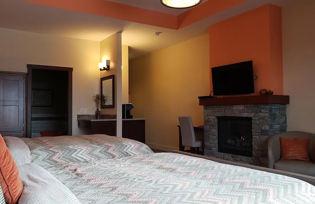 Hillcrest Farm Market B&B-1