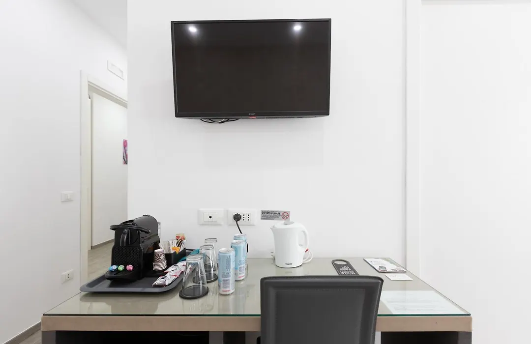 247 Luxury Rooms Trastevere-1