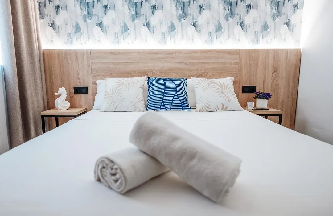 Sweet Lloret Suites - Smart Hotel-1