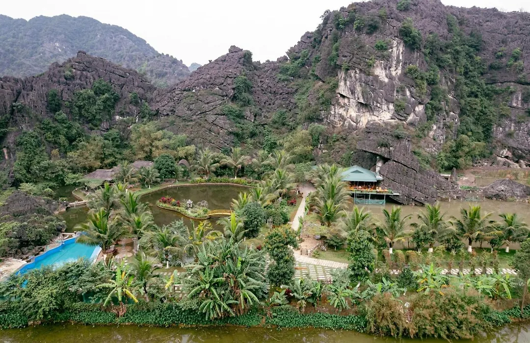Fairy Mountain Retreat-1