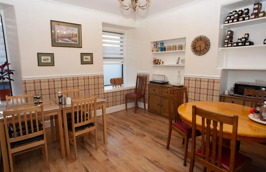 Dunvegan Bed & Breakfast-1