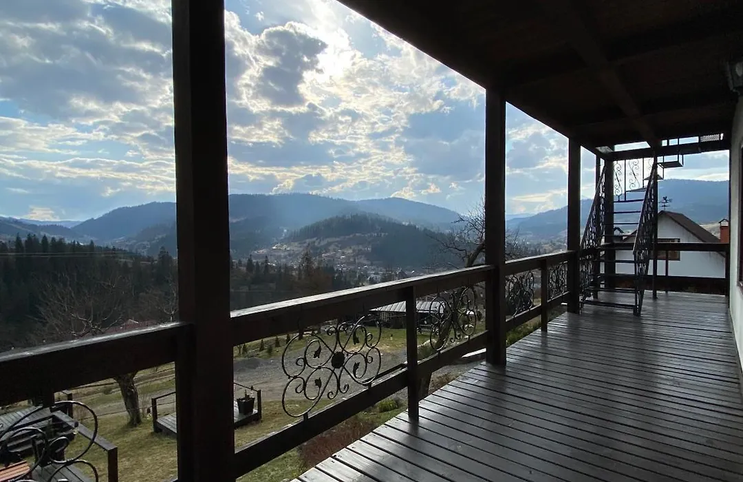 Agora Chalet-1