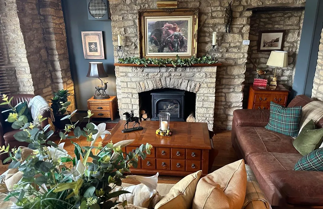 Burford Lodge - Adults Only-1