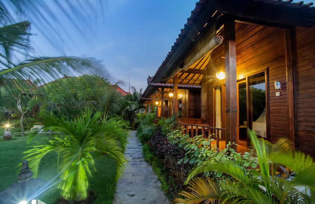 D'Muncuk Huts Lembongan-1