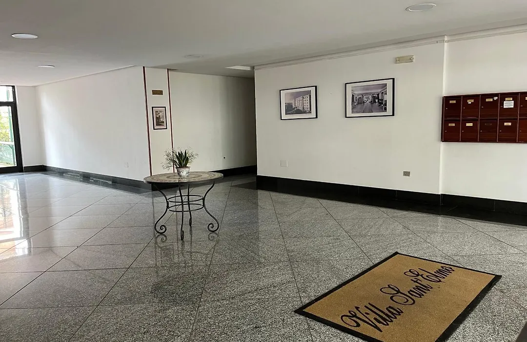 B&B Villa Sant'Elmo Con Parcheggio Interno-1