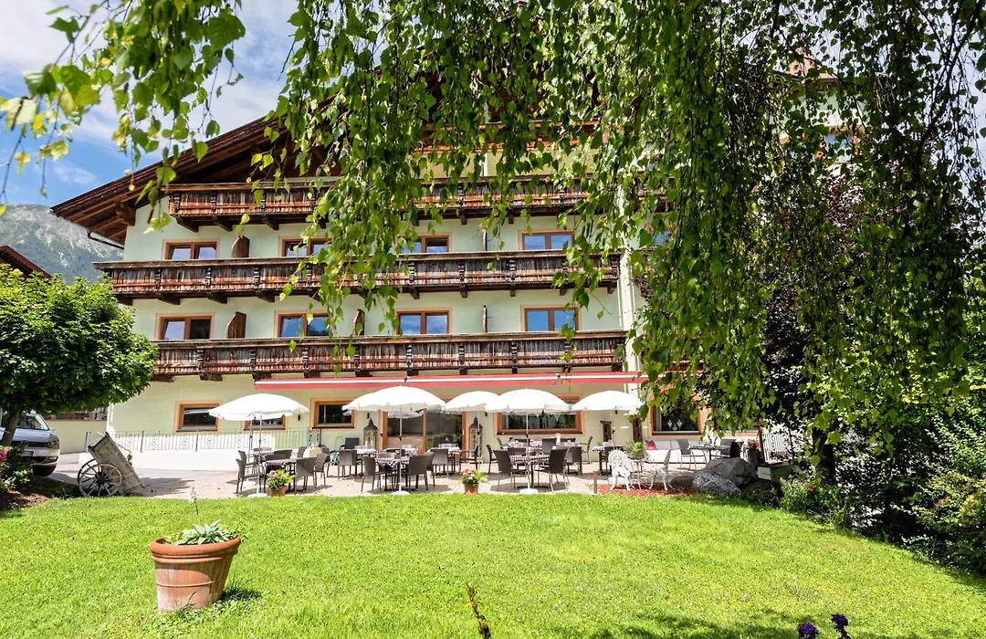 Das Posthaus stubai&smart Hotel-1