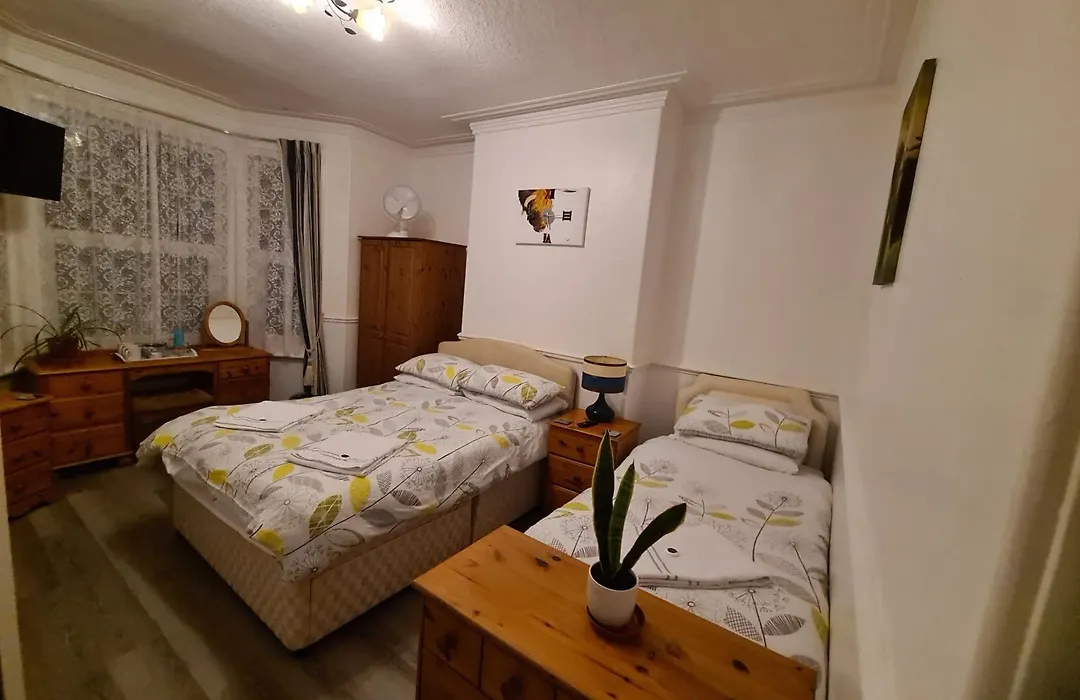 Beachdene Guest House-1