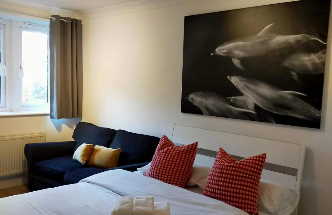 Cobbold Court Share Flat-1
